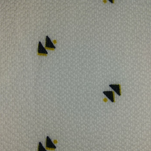 🛍️3/$25 Ardene Short Sleeve Blouse - Picture 4 of 4